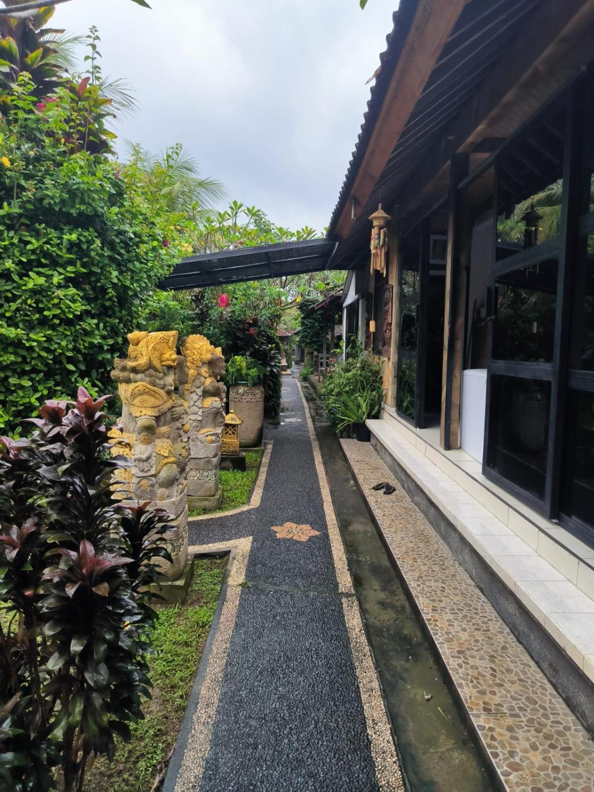 Yoga House Bali Vila Ubud Quarto foto